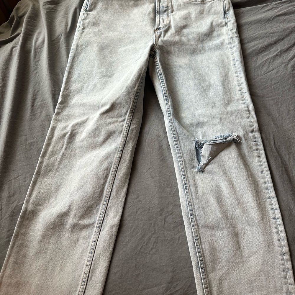 DRIFTWOOD Women's Distressed Gray Boot Cut Jeans